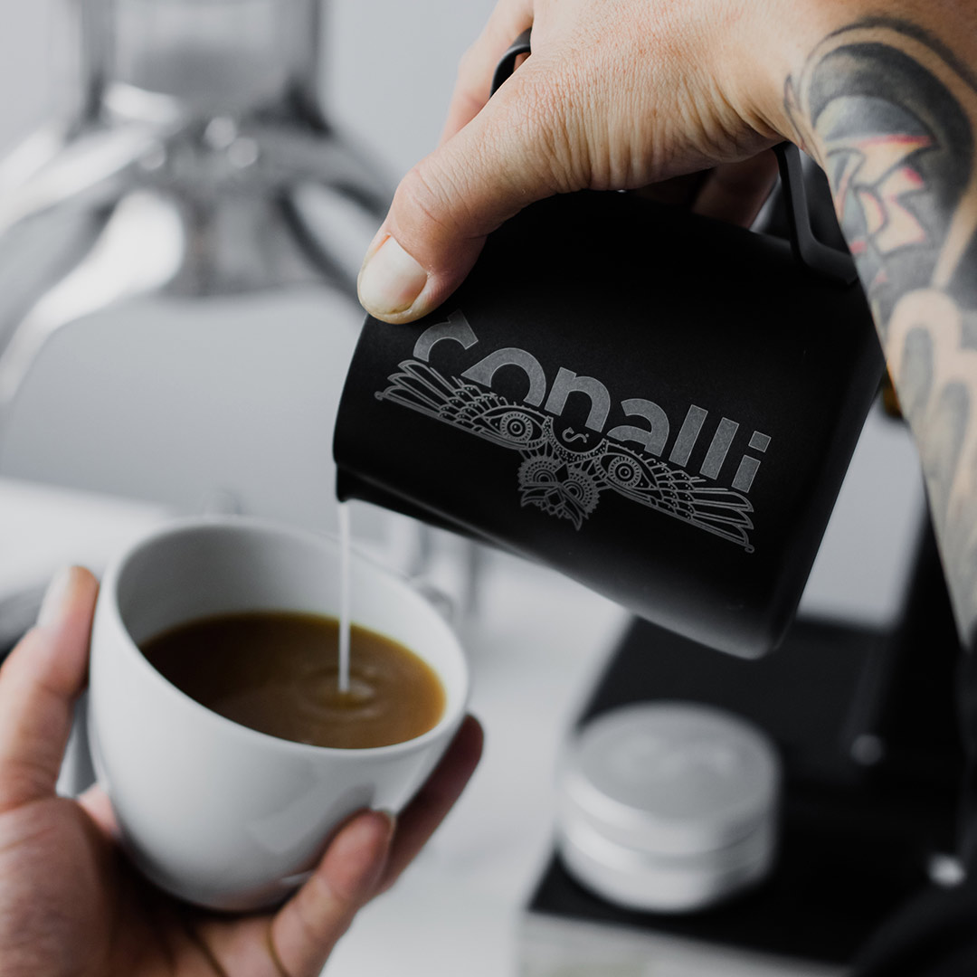 Conalli-Milk-Jug-Teflon-350-1