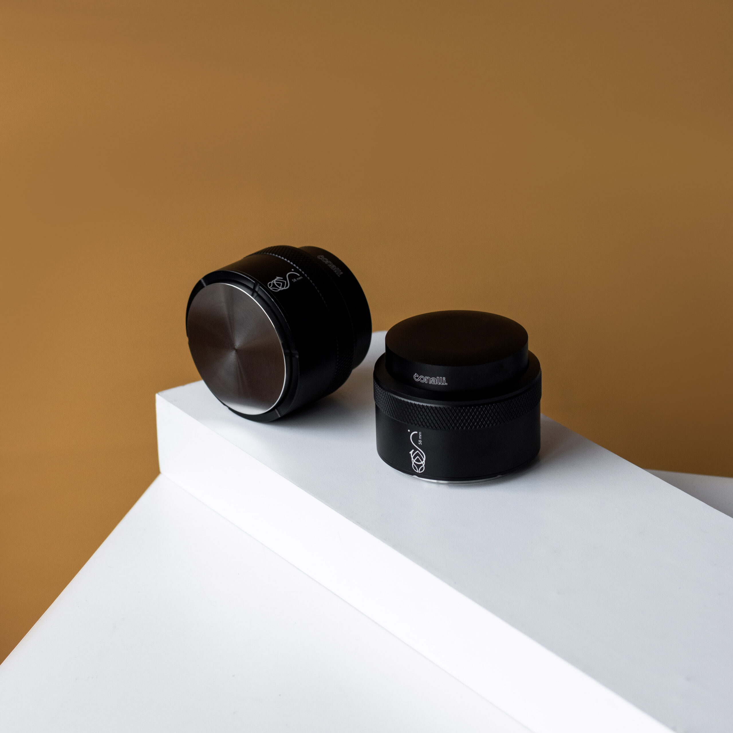 Conalli-Tamper-Click-Distributor-1