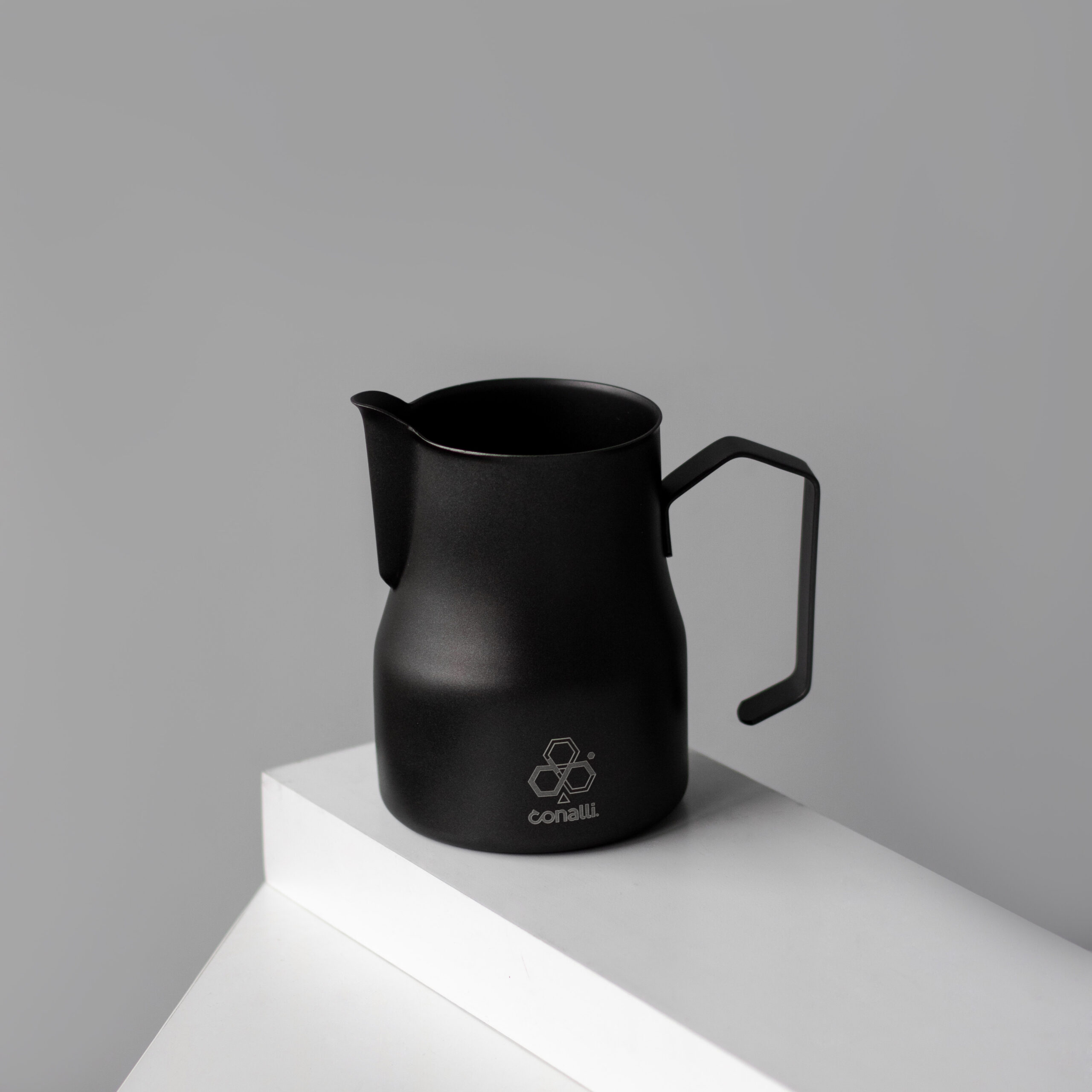 Conalli-Jug-Monyong-600-3